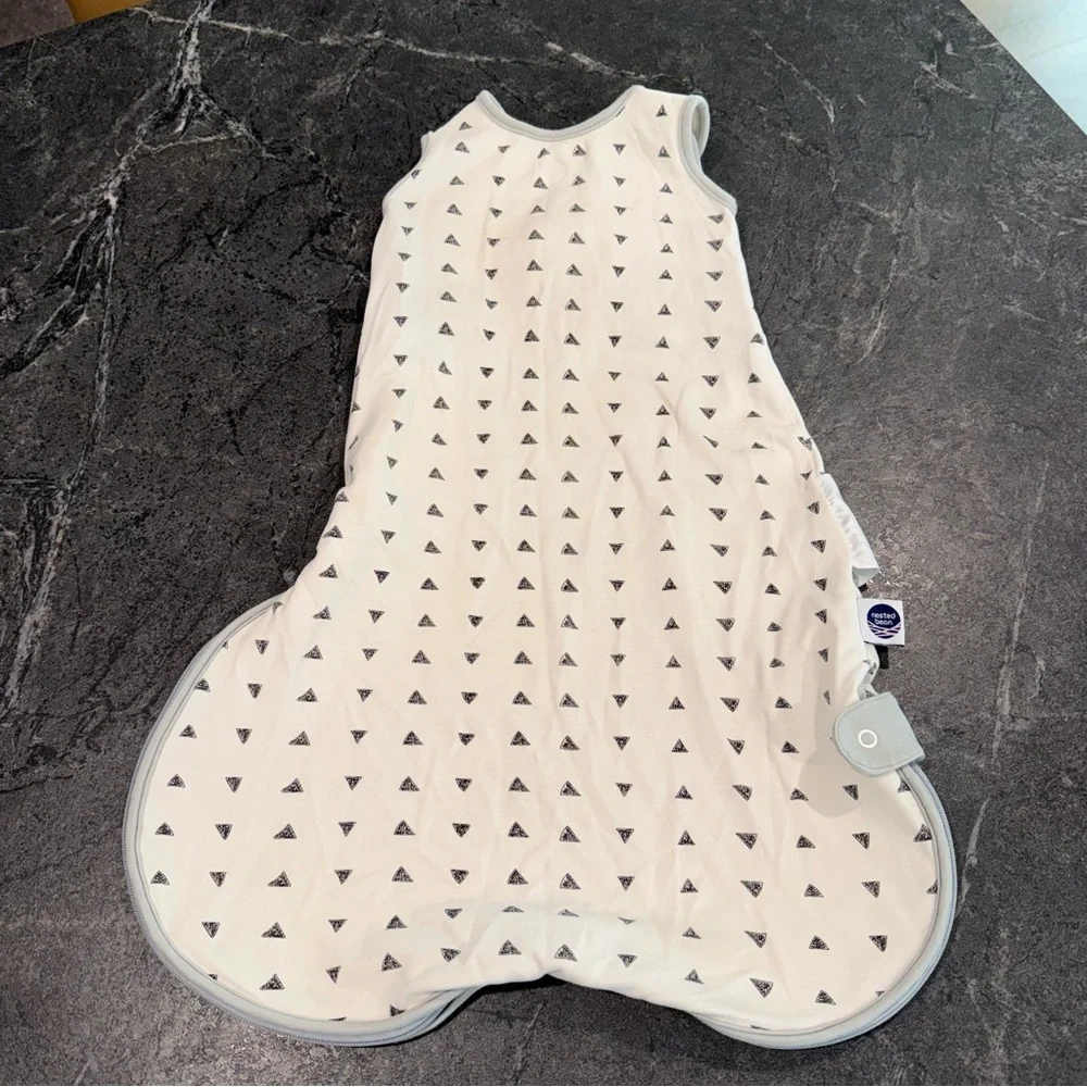 Nested Bean 0-6 month zen sleep sack classic